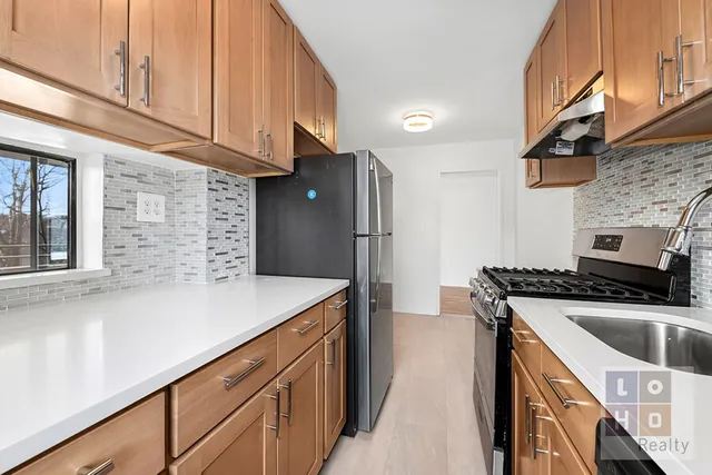 $1,075,000 | 268 East Broadway, Unit A307 | Lower East Side