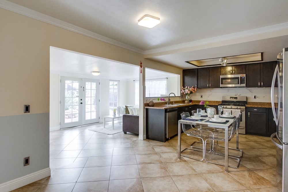 1543 Brook Road San Marcos, CA 92069 - Photo 8 of 23 Gallery Image 8