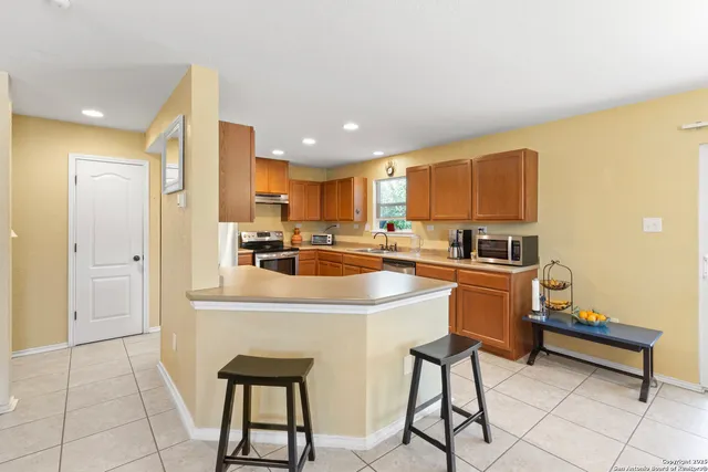 $249,000 | 9642 Pleasanton Cove, San Antonio, TX 78221