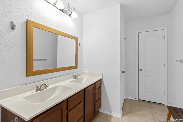 $249,000 | 9642 Pleasanton Cove, San Antonio, TX 78221