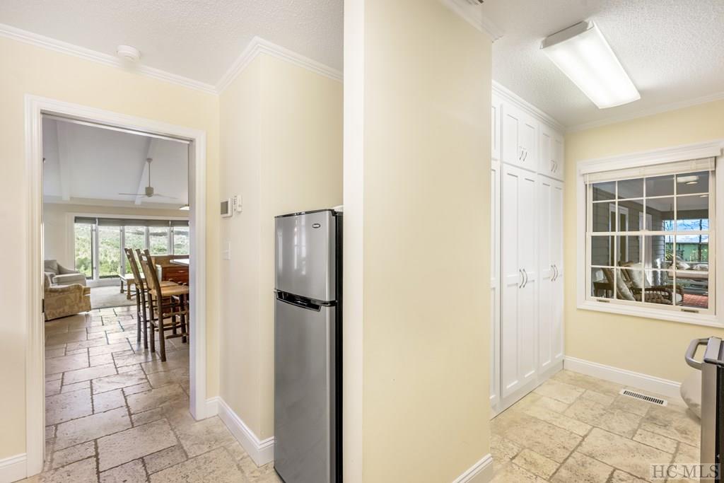 444 Golf View Road Sapphire, NC 28774 - Photo 28 of 77 Gallery Image 28