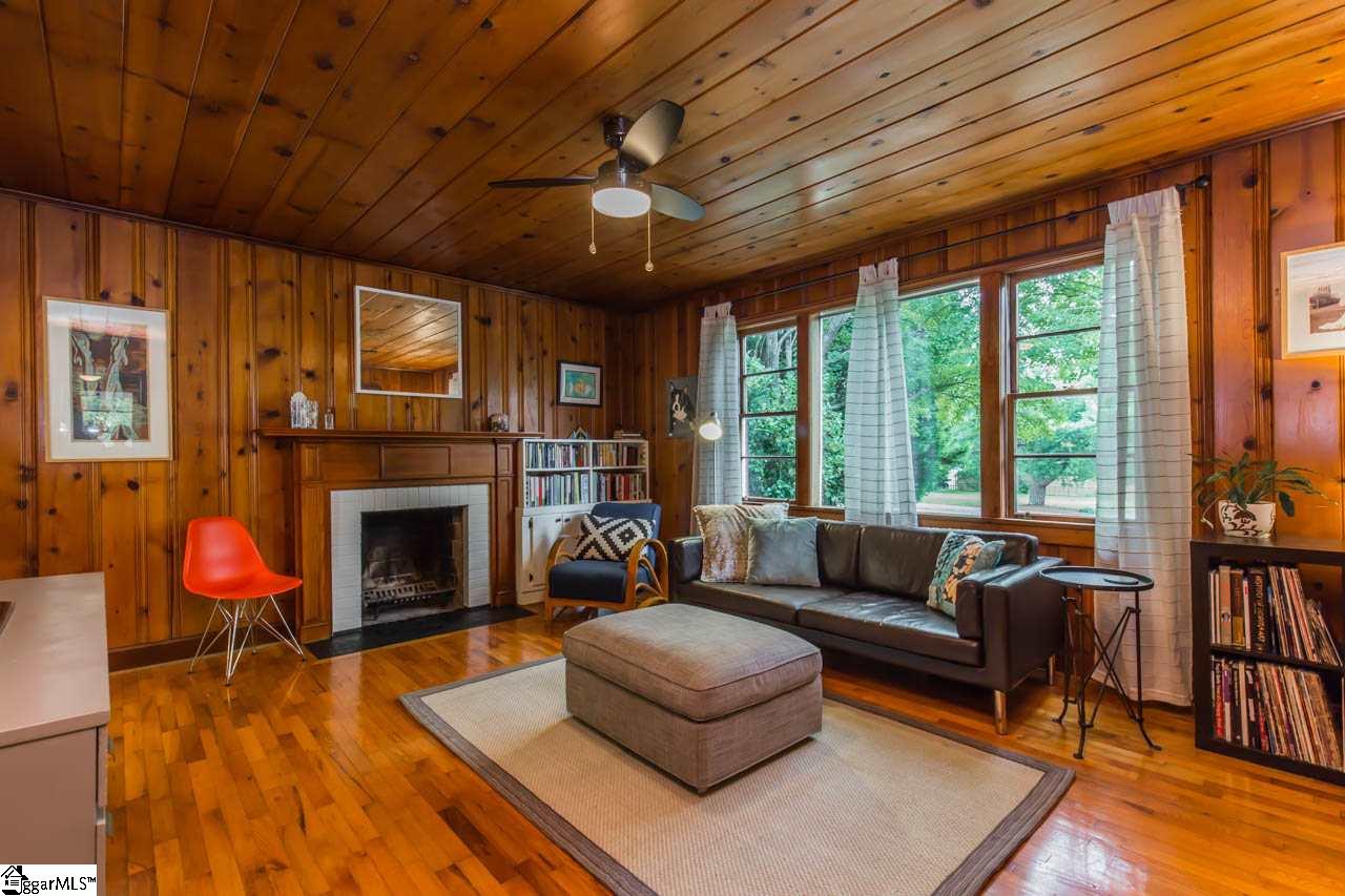 330 Parkins Mill Road Greenville, SC 29607 - Photo 2 of 25