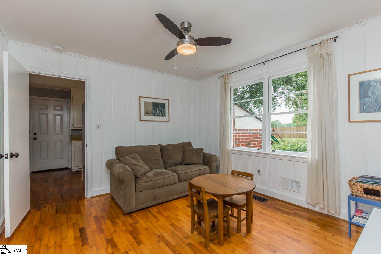 330 Parkins Mill Road Greenville, SC 29607 - Photo 10 of 25