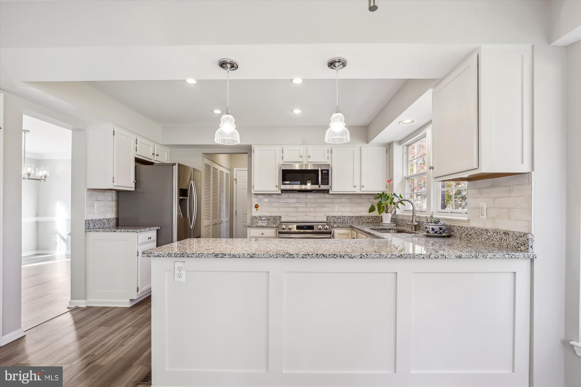 7211 Kyle's Landing Springfield, VA 22150 - Photo 22 of 82 Kitchen