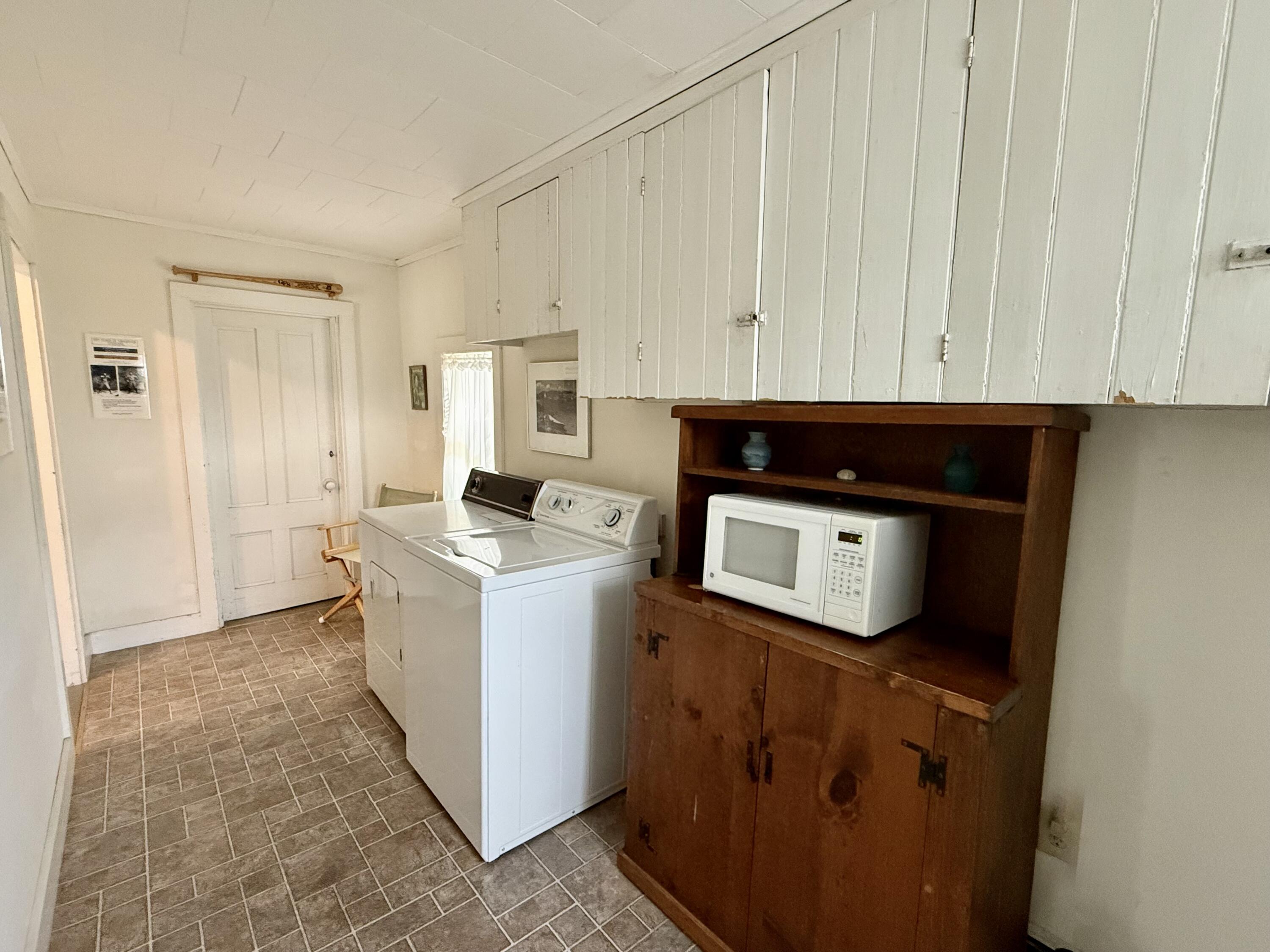16 Brighton Avenue Vinalhaven, ME 04863 - Photo 17 of 37 IMG_7736