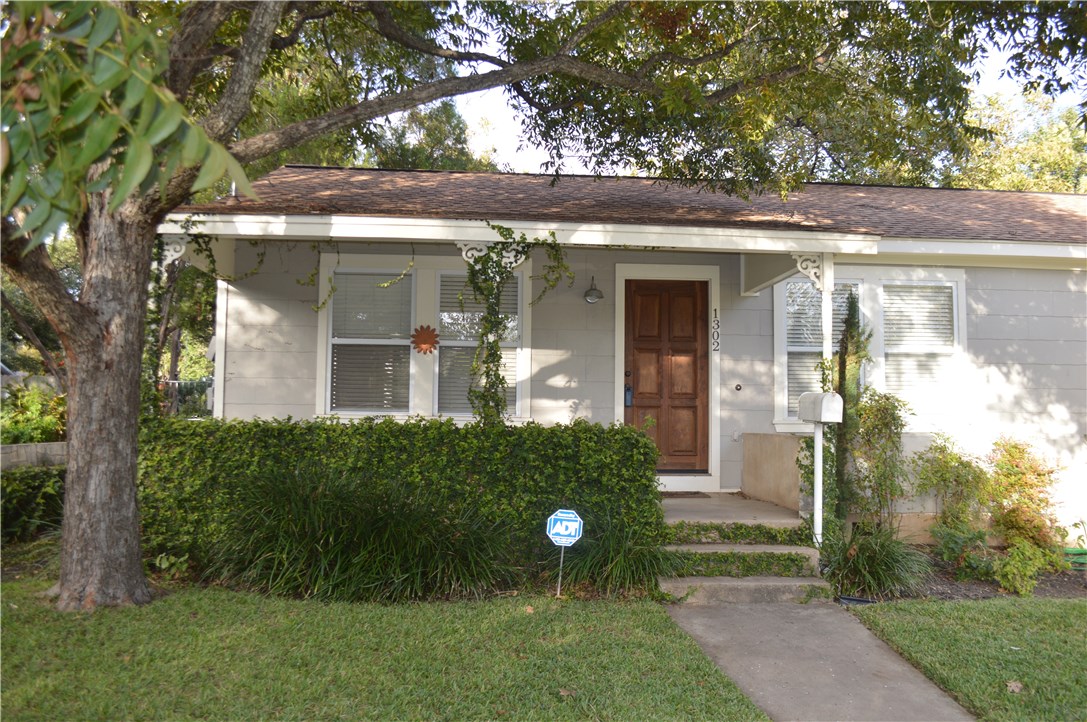 1302 Ruth Avenue Austin, TX 78757 - Photo 1 of 1