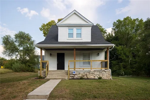 $219,900 | 2707 Park Avenue, Kansas City, MO 64109