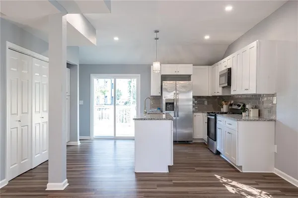$219,900 | 2707 Park Avenue, Kansas City, MO 64109