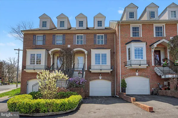 $680,000 | 4 Rockford Mews Court, Wilmington, DE 19806