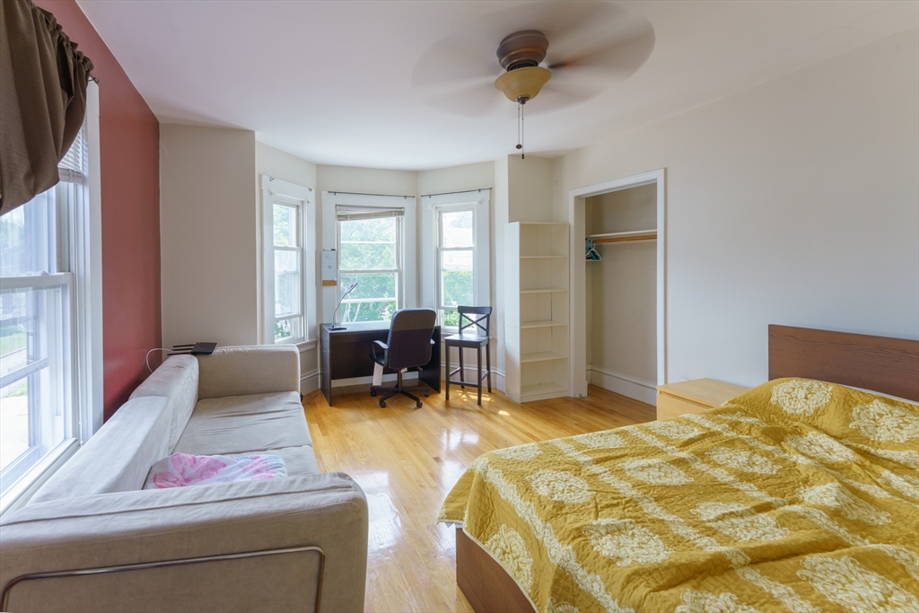 94 Cushing Street, Unit 4 Waltham, MA 02453 - Photo 5 of 10
