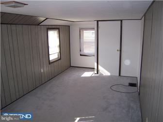 1523 Liberty Avenue Reading, PA 19607 - Photo 5 of 7
