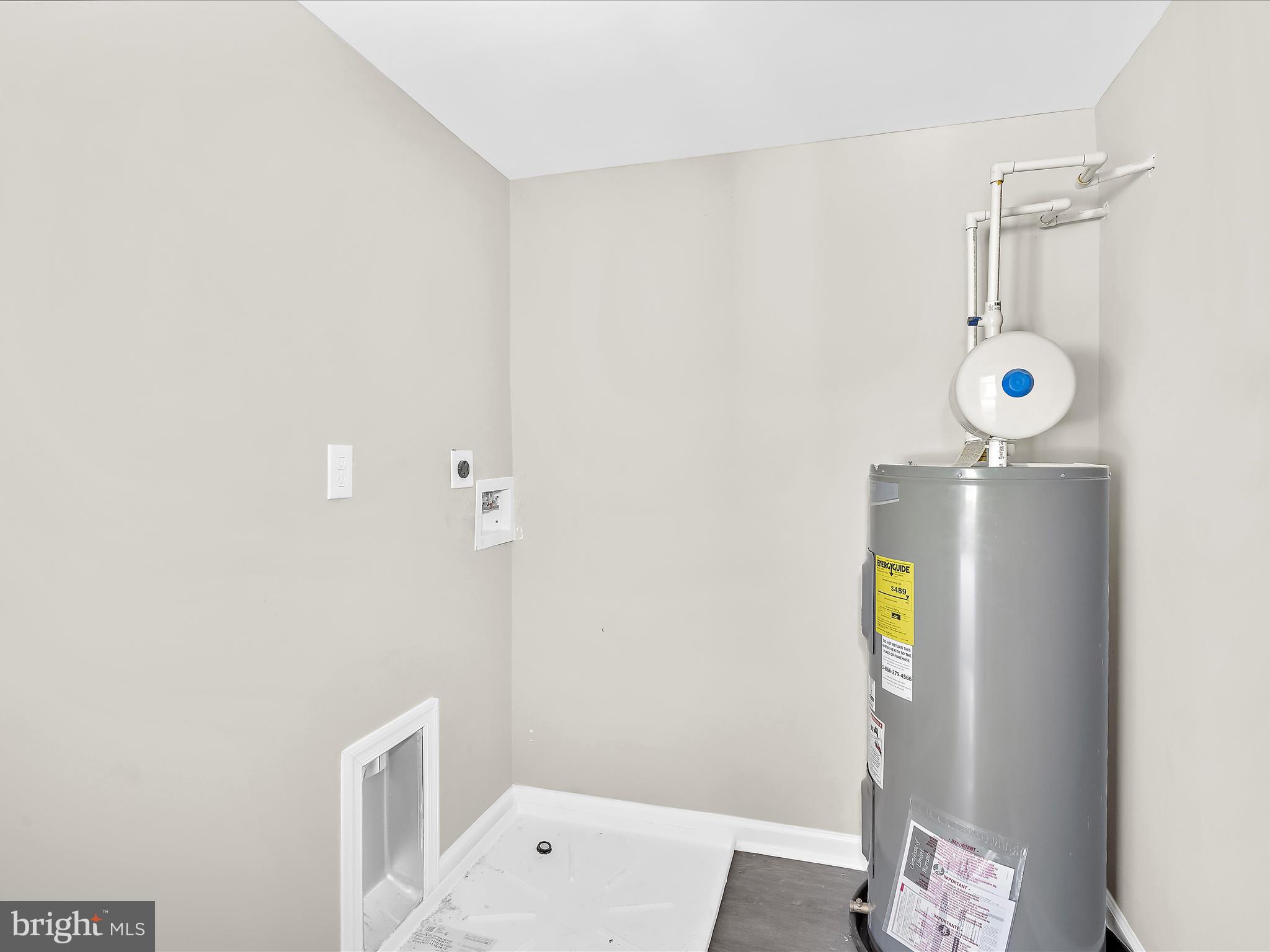 360 Nottingham Road Elkton, MD 21921 - Photo 23 of 32 a bathroom with a shower and a sink