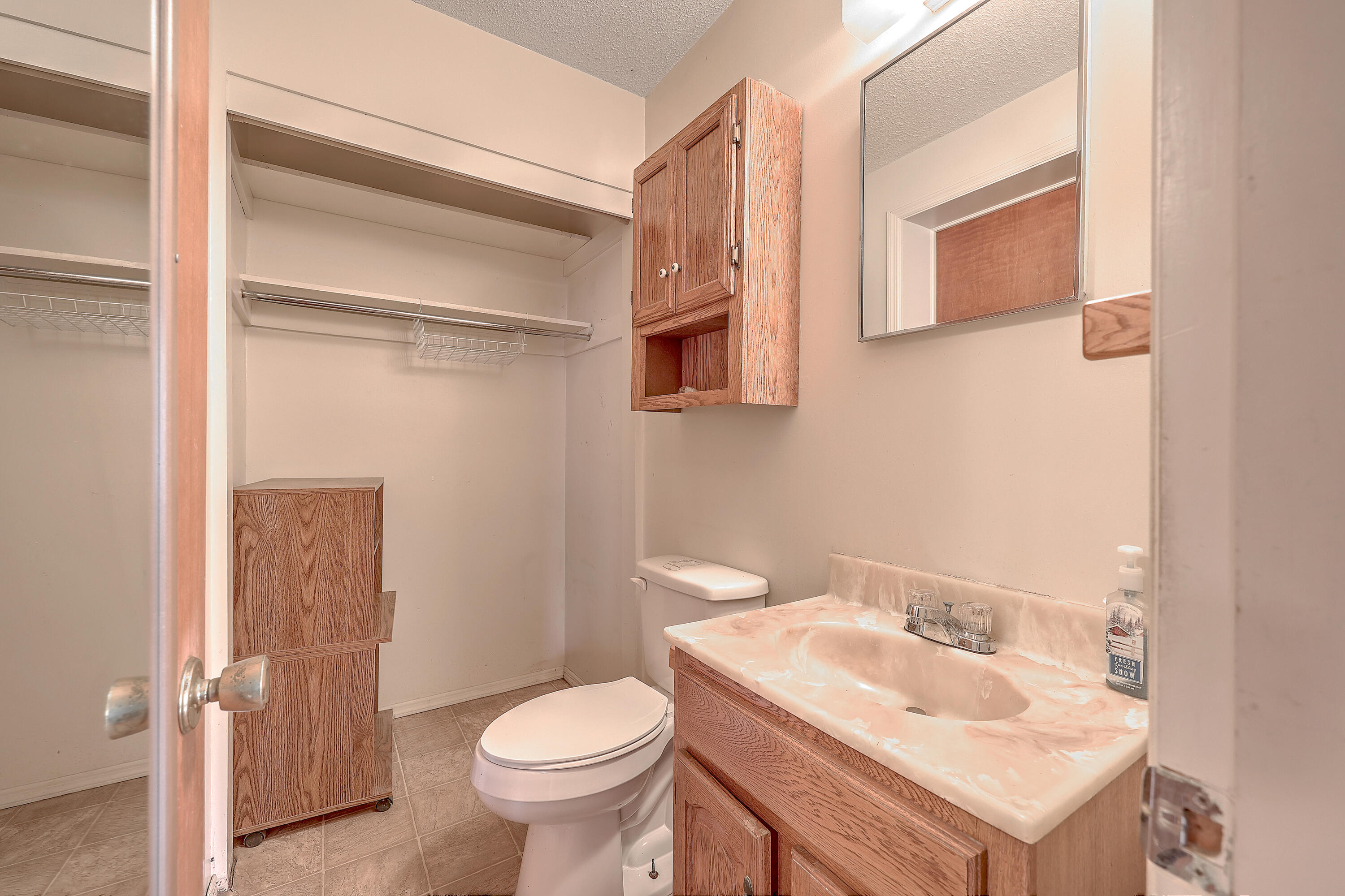 402 Farm Road Goose Creek, SC 29445 - Photo 13 of 24 Powder Room