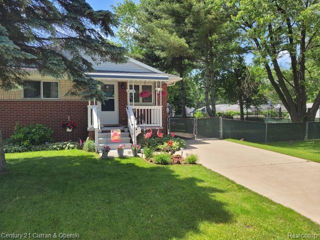 6526 Pardee Road Taylor, MI 48180 - Photo 2 of 15 Gallery Image 2
