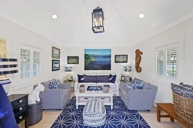 $6,500,000 | 2 Fisher Lane, Delray Beach, FL 33483