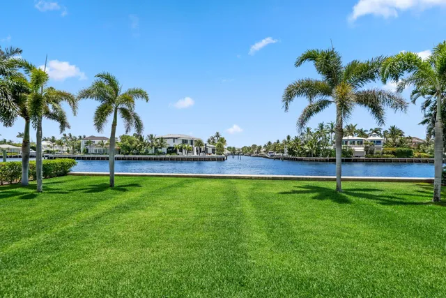 $6,500,000 | 2 Fisher Lane, Delray Beach, FL 33483