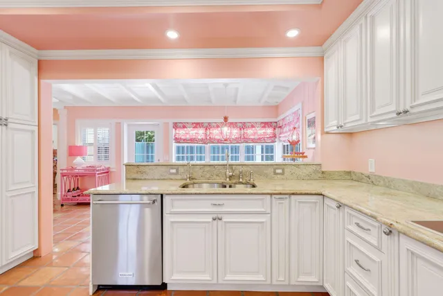 $6,500,000 | 2 Fisher Lane, Delray Beach, FL 33483