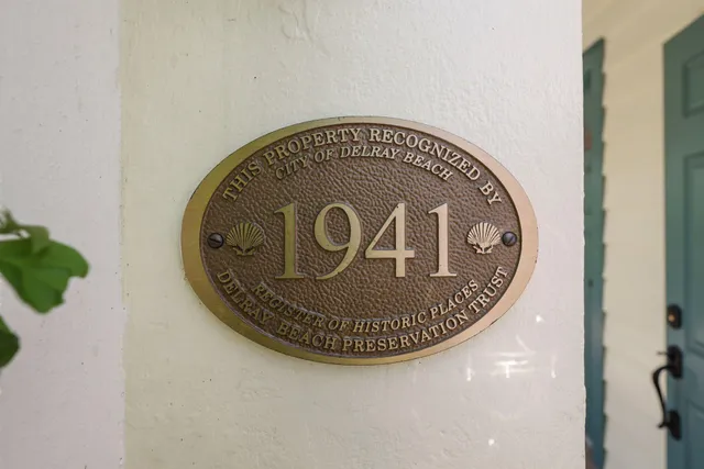 $6,500,000 | 2 Fisher Lane, Delray Beach, FL 33483