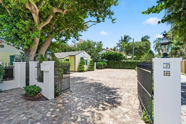 $6,500,000 | 2 Fisher Lane, Delray Beach, FL 33483
