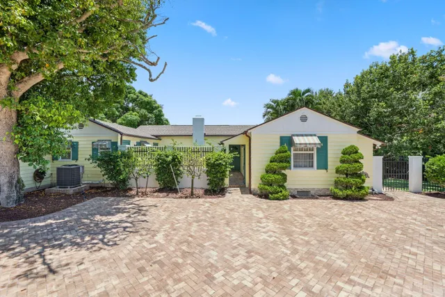 $6,500,000 | 2 Fisher Lane, Delray Beach, FL 33483