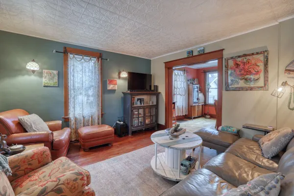 $420,000 | 131 Oakland Avenue, Mukwonago, WI 53149