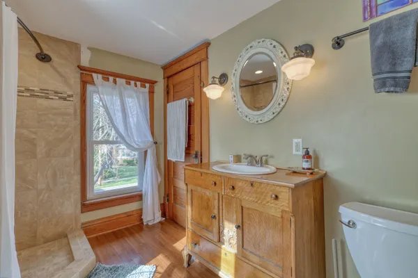 $420,000 | 131 Oakland Avenue, Mukwonago, WI 53149