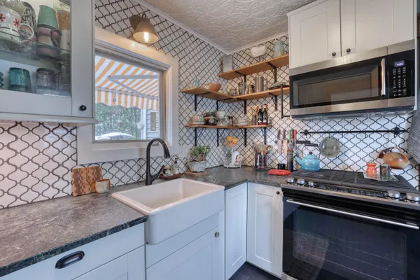 $420,000 | 131 Oakland Avenue, Mukwonago, WI 53149