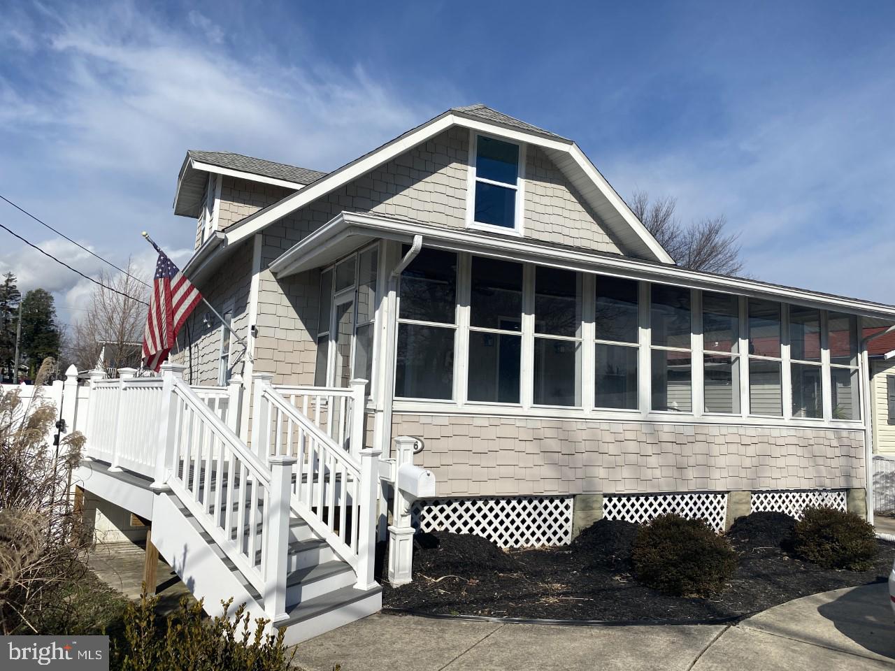 256 Meadow Road Pasadena, MD 21122 - Photo 1 of 28 Gallery Image 1