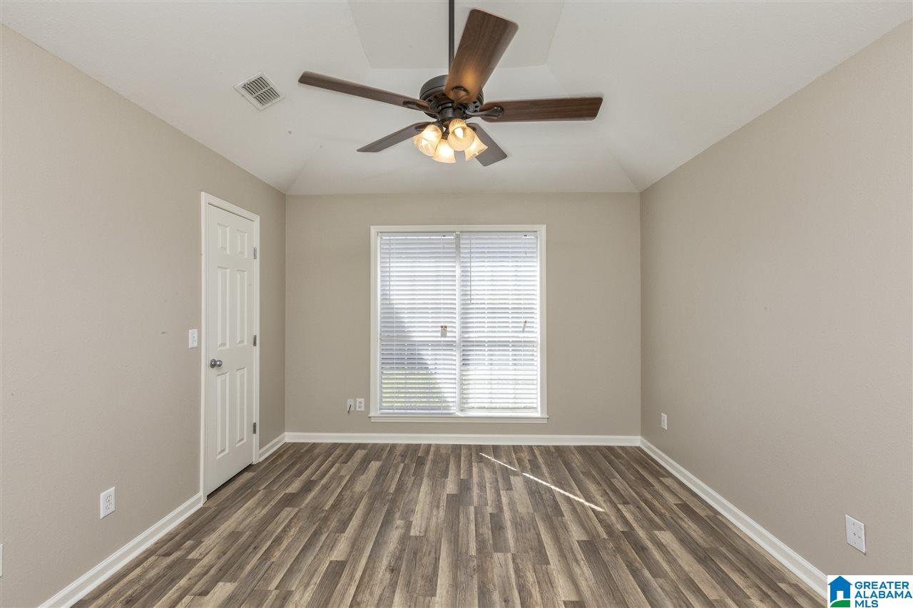 137 Mayfair Lane Calera, AL 35040 - Photo 13 of 24