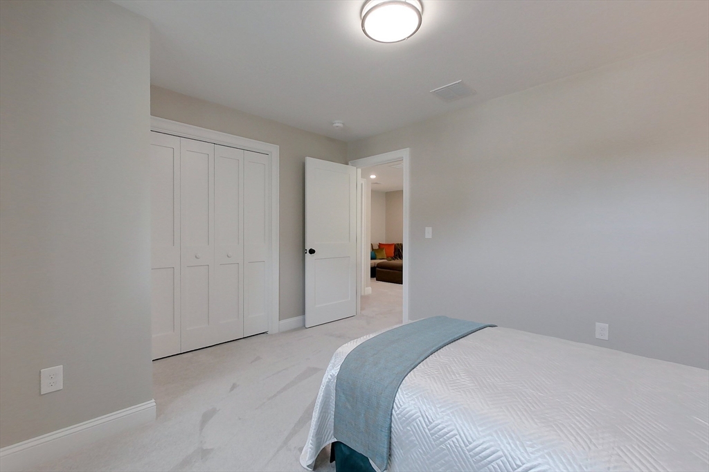 10 Pleasant Street Templeton, MA 01436 - Photo 26 of 42