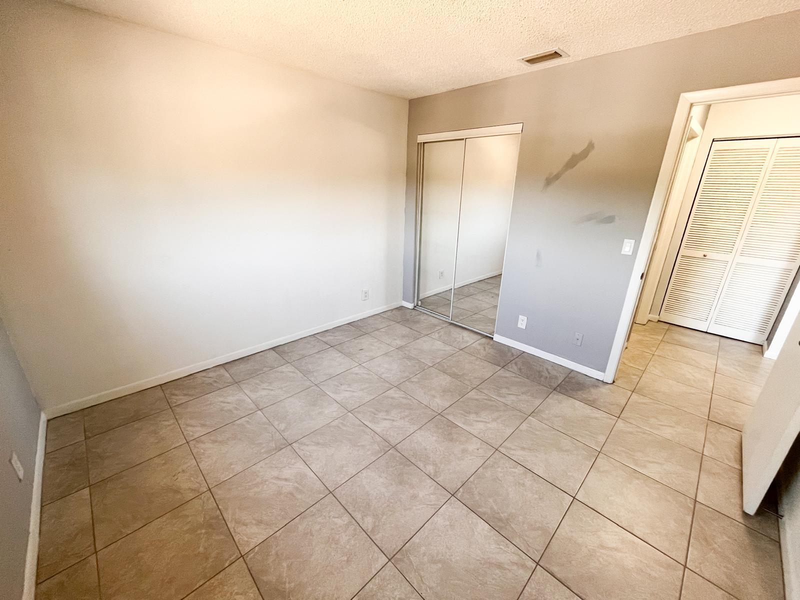 100 West Hidden Valley Boulevard, Unit 110 Boca Raton, FL 33487 - Photo 7 of 18 WhatsApp Image 2026-02-03 at 13.07.12 (1