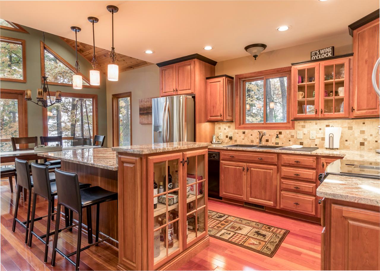 11418 Spruce Road Woodruff, WI 54568 - Photo 5 of 46 Gallery Image 5