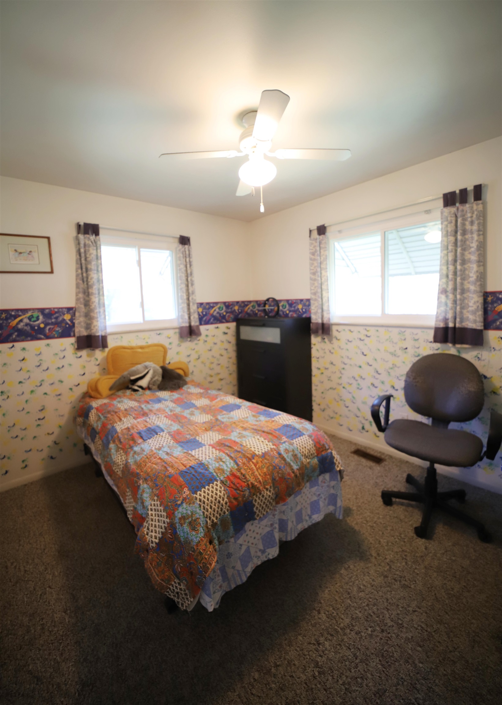 5454 Deland Road Flushing, MI 48433 - Photo 15 of 26 50089328-14.JPG