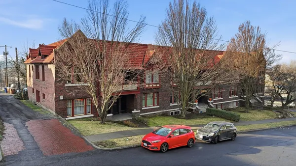 $184,900 | 1403 West 5th Avenue, Unit D, Spokane, WA 99204