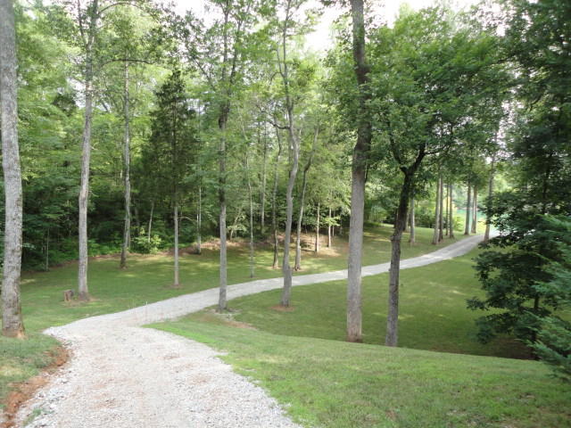 1486 East Norris Point Road La Follette, TN 37766 - Photo 2 of 29 DSC06632