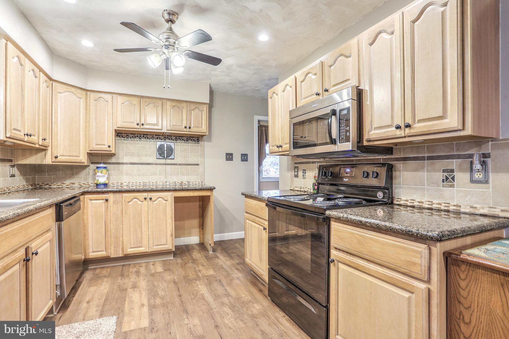 2300 Derry Road York, PA 17408 - Photo 8 of 40