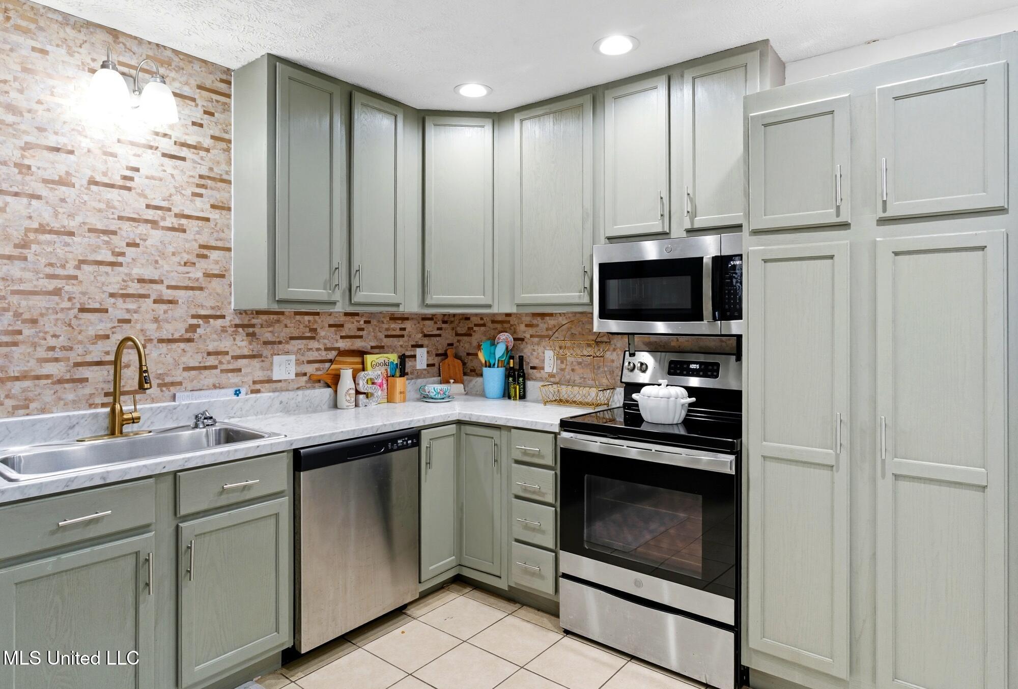 4 Longbow Road Petal, MS 39465 - Photo 11 of 36 dsc02155