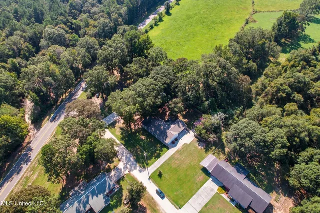 $219,000 | 4 Longbow Road, Petal, MS 39465