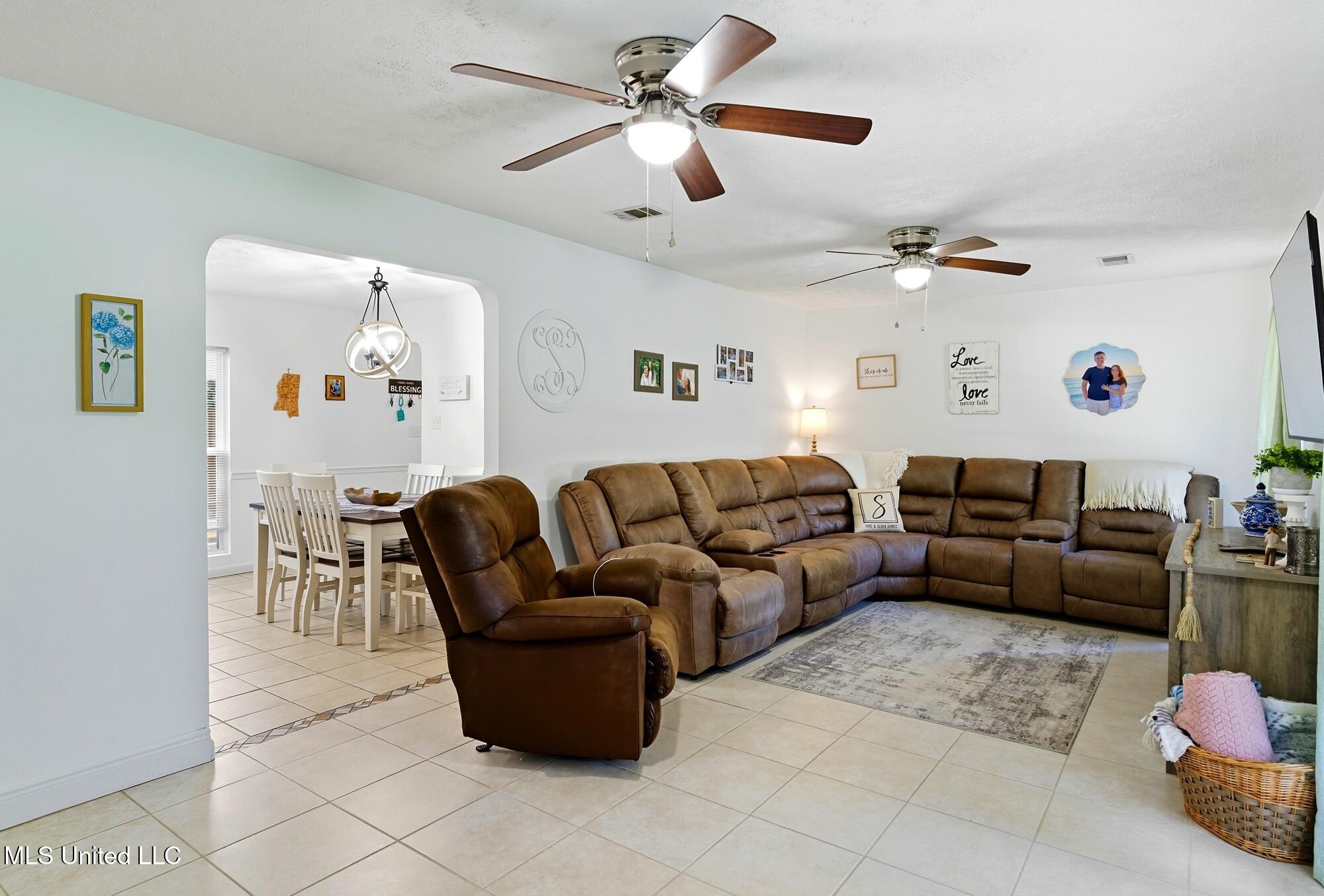 4 Longbow Road Petal, MS 39465 - Photo 7 of 36 dsc02143