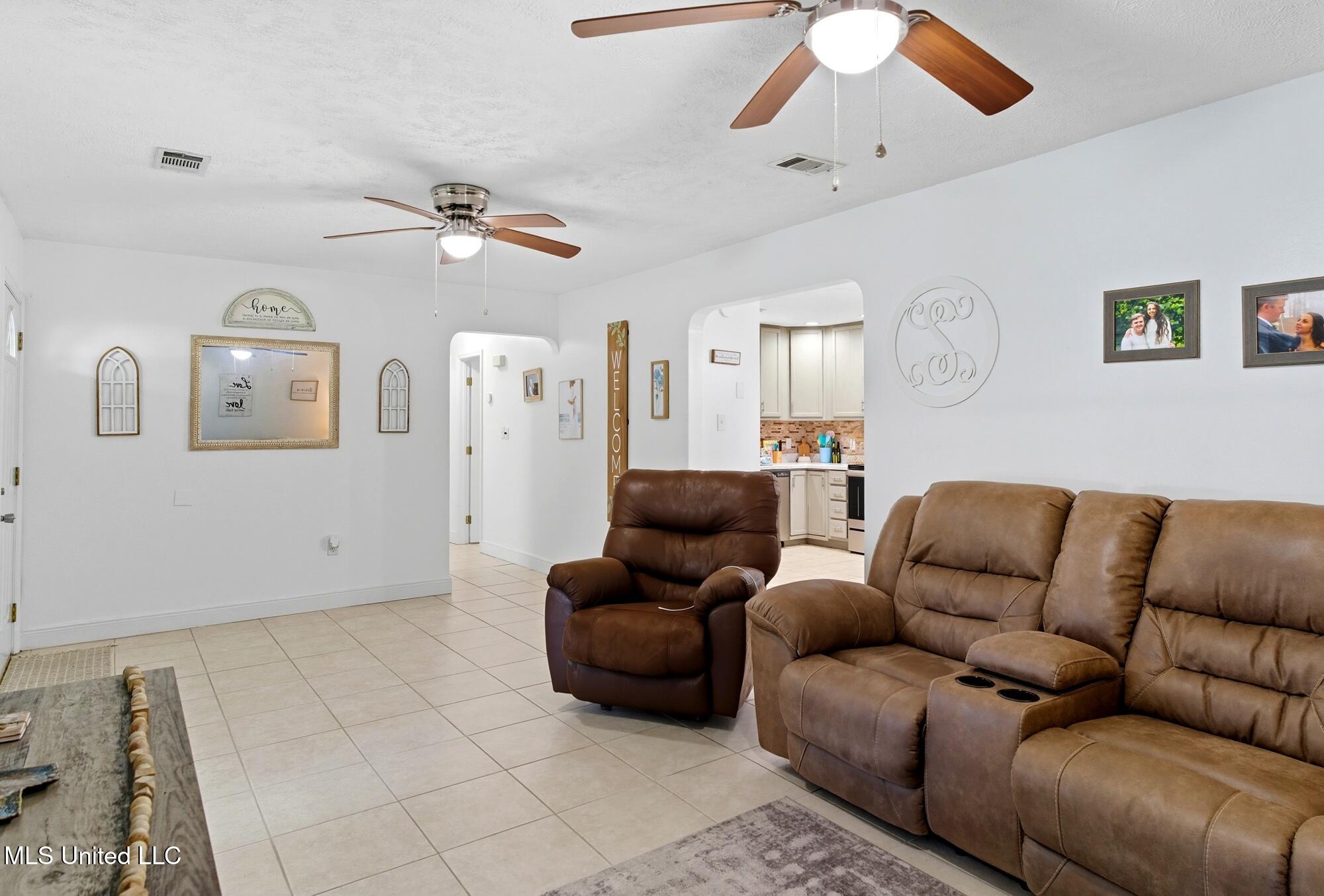 4 Longbow Road Petal, MS 39465 - Photo 8 of 36 dsc02146