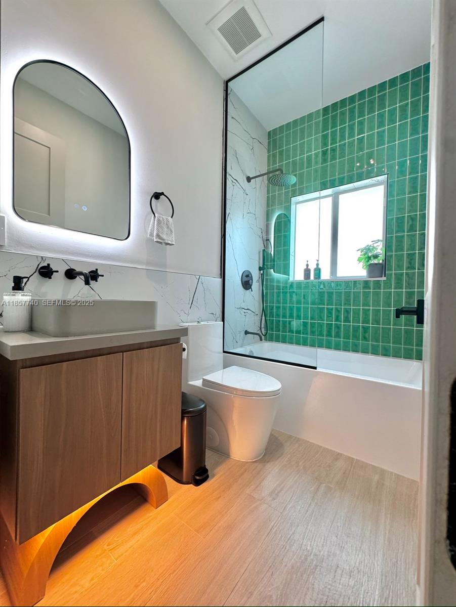 2975 Southwest 15th Street Miami, FL 33145 - Photo 20 of 30