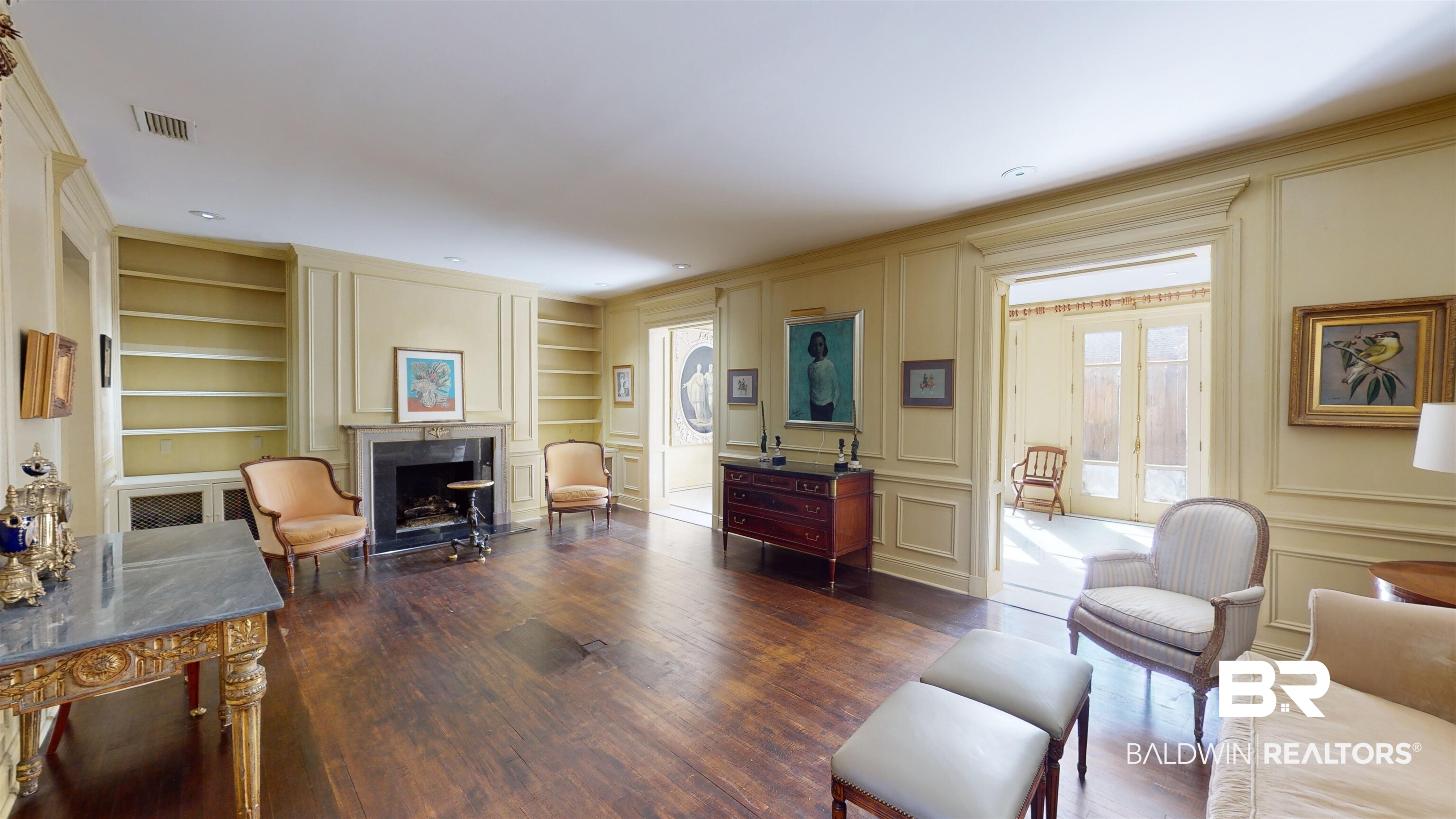2404 Spring Hill Avenue, Unit 112 Mobile, AL 36607 - Photo 4 of 28