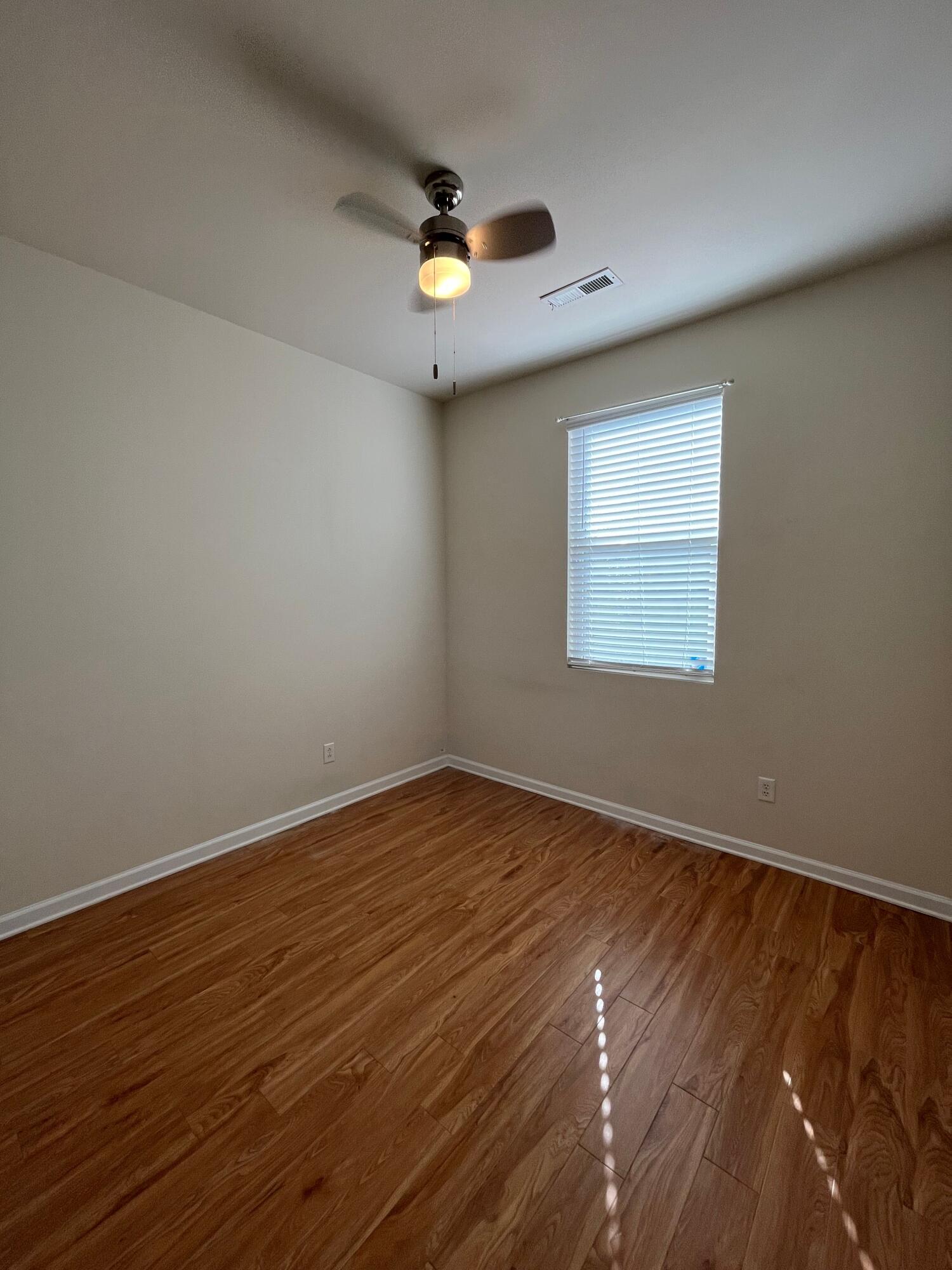 275 Cameron Street Summerville, SC 29486 - Photo 11 of 24 275.11