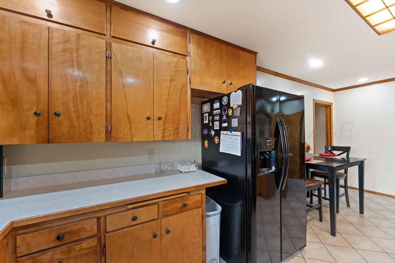 2820 Lloyd Drive Amarillo, TX 79110 - Photo 18 of 46 Kitchen-7