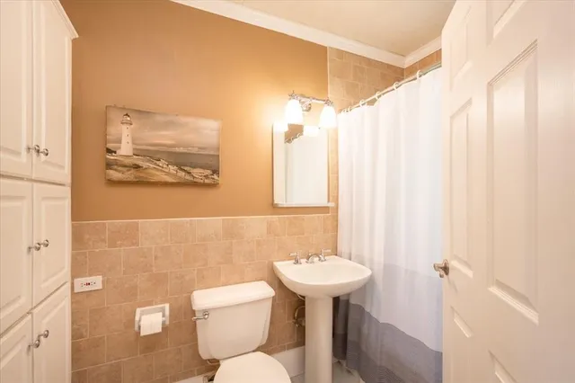 $2,999 | 501 Southwest 12th Court, Fort Lauderdale, FL 33315