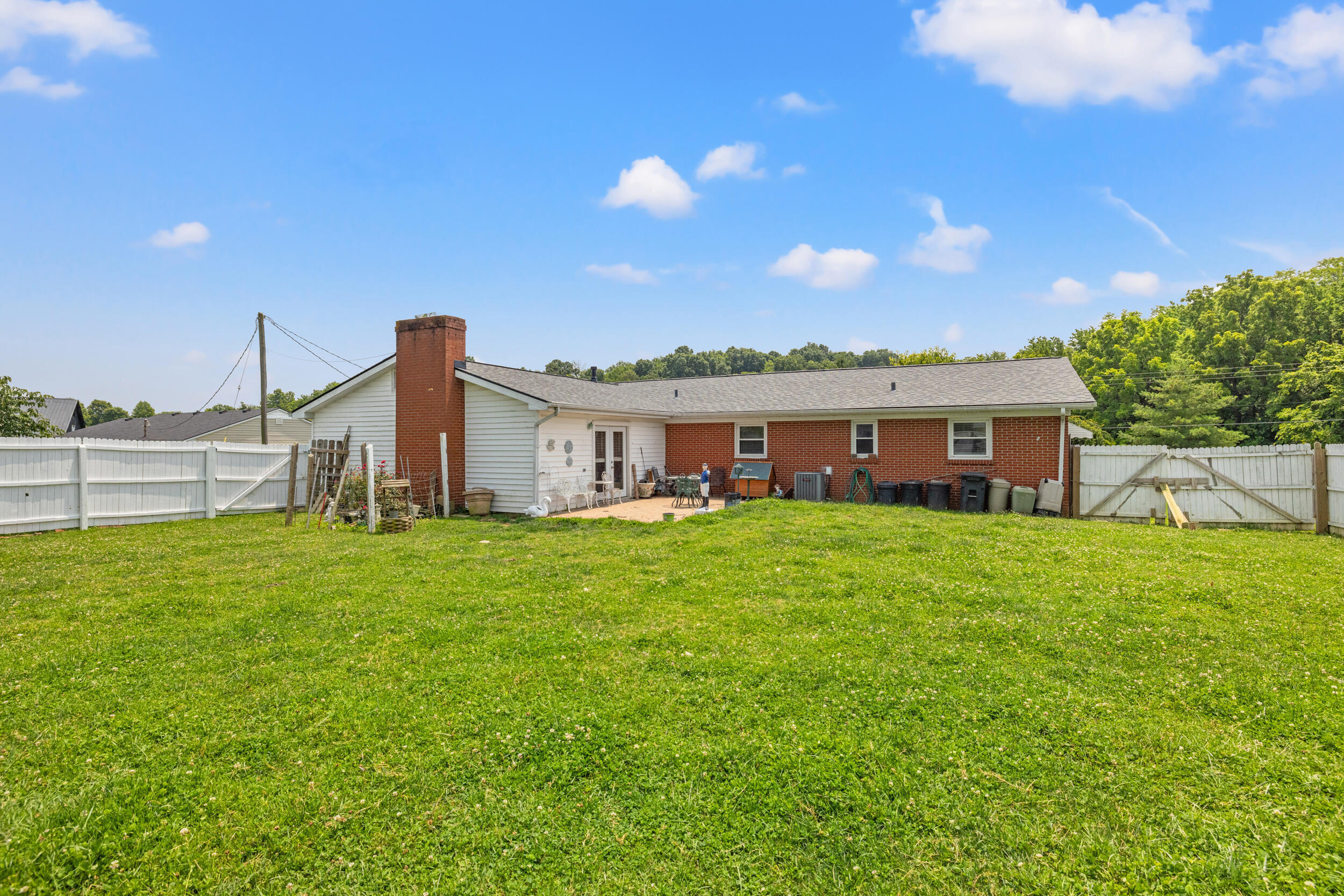 7830 Lebanon Road Danville, KY 40422 - Photo 30 of 33 IMG_8491