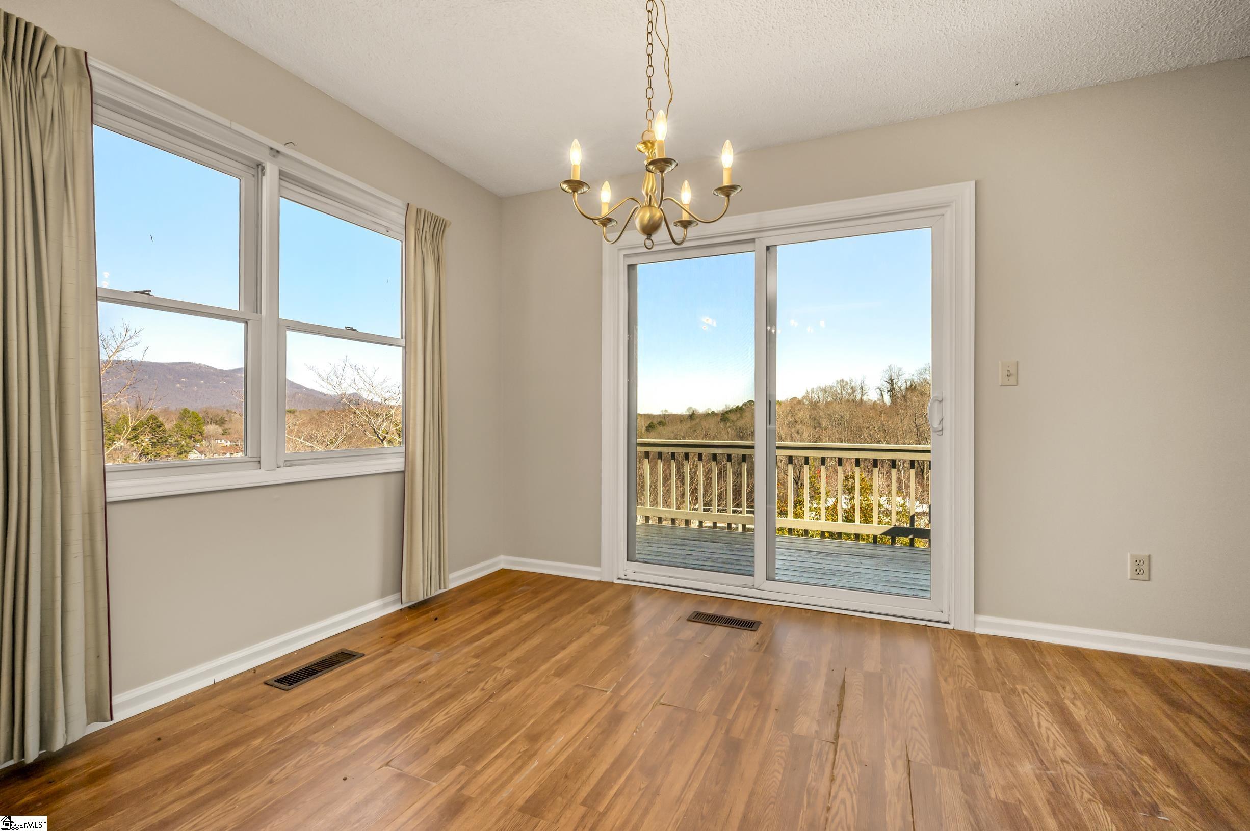 77 Chestnut Street, Unit OAK 301 Tryon, NC 28782 - Photo 14 of 39