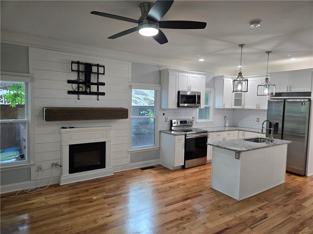 1175 Garibaldi Street Southwest Atlanta, GA 30310 - Photo 4 of 16