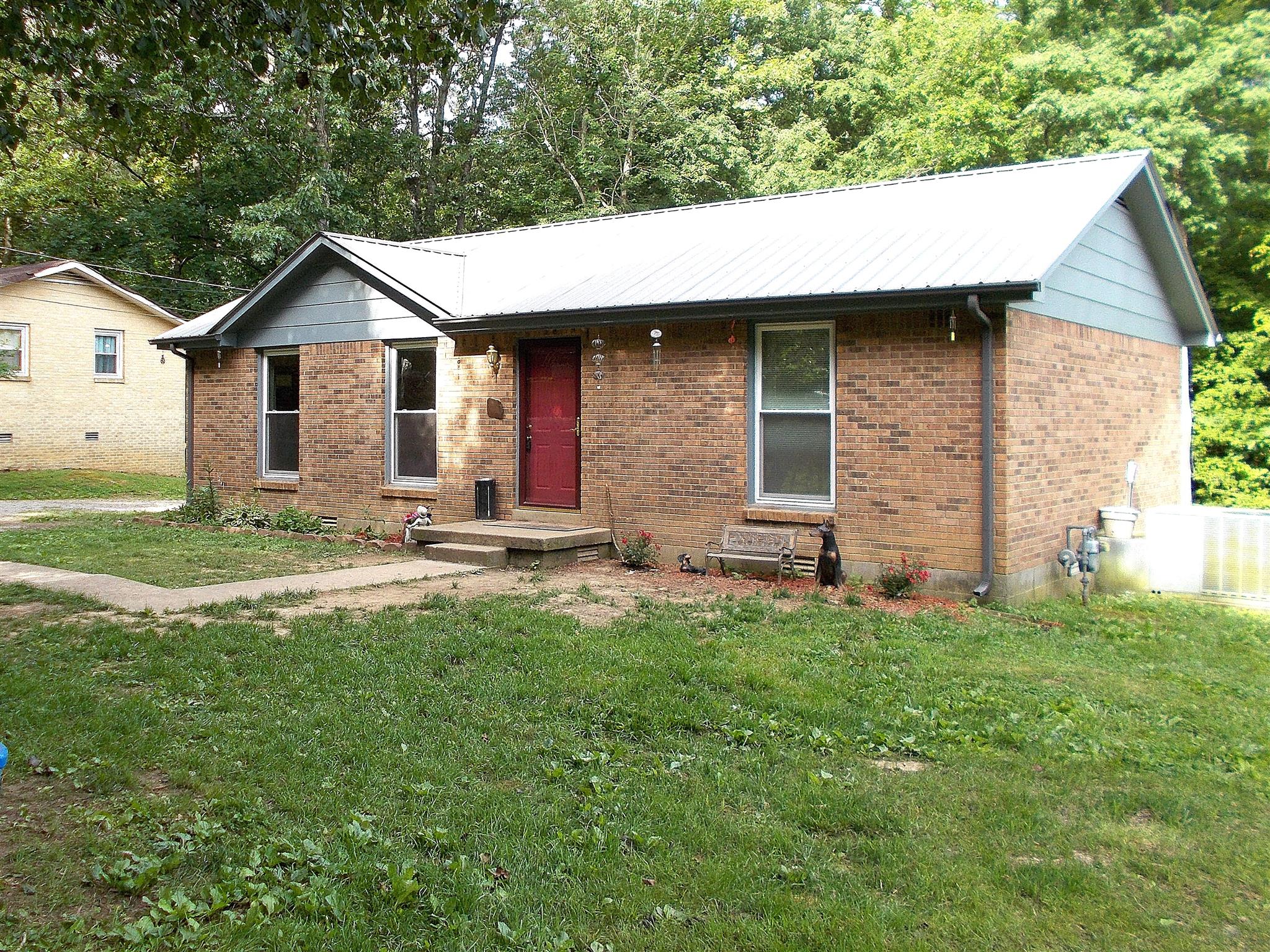 105 Burnett Road Dickson, TN 37055 - Photo 1 of 27 Gallery Image 1