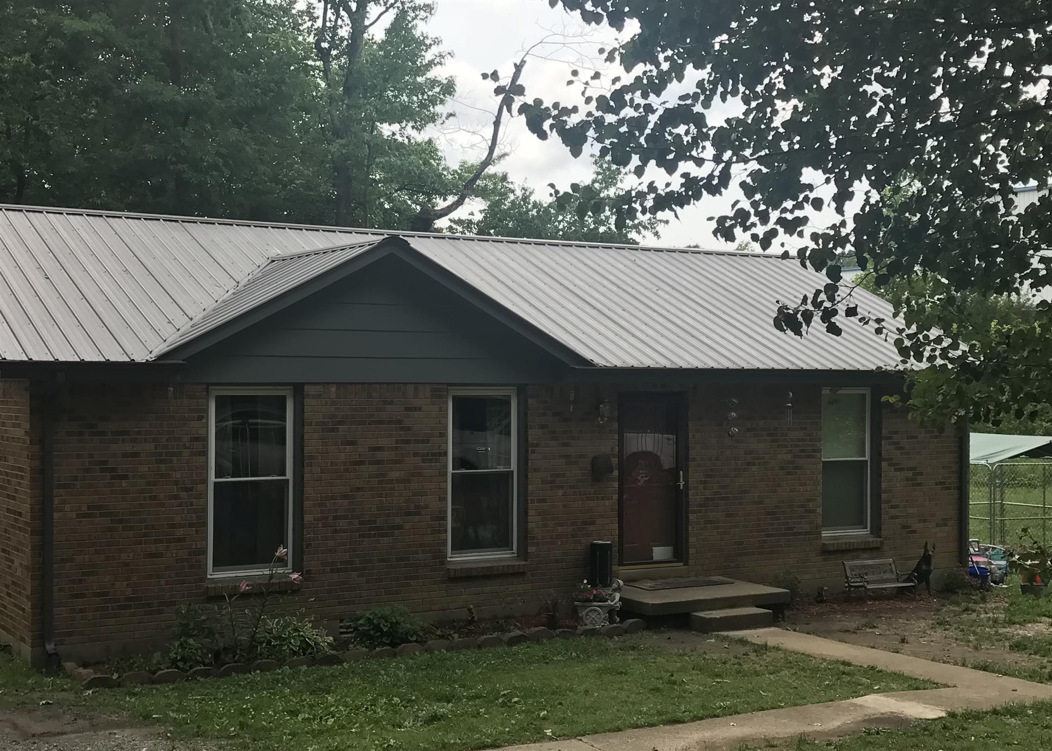 105 Burnett Road Dickson, TN 37055 - Photo 5 of 27 Gallery Image 5